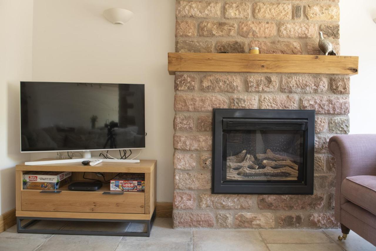 Luxurious Barn Conversion Oakamoor 외부 사진